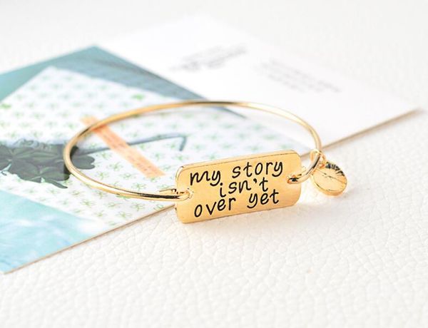 10pcs/lot my story isn't over yet charm bracelets semicolon mental health awareness jewelry gold silver bracelets 2017 jewelry, Golden;silver
10pcs/lot my story isn't over yet charm bracelets semicolon mental health awareness jewelry gold silver bracelets 2017 jewelry, Golden;silver