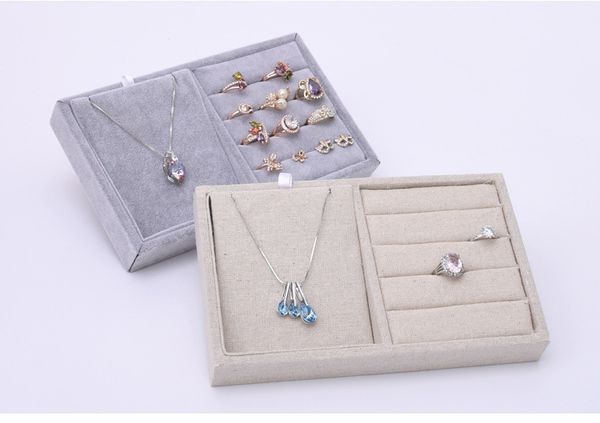 simple seven brief korean linen necklace display ice velvet rings trays earring cases bracelet jewelry container, Black
simple seven brief korean linen necklace display ice velvet rings trays earring cases bracelet jewelry container, Black