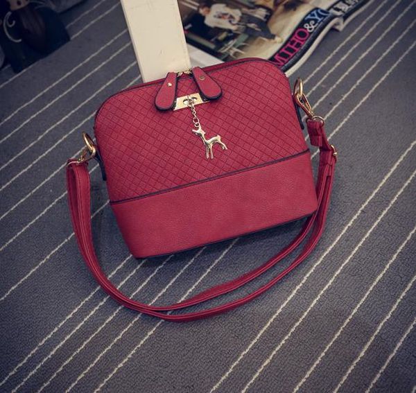2016 women messenger bags fashion mini bag with deer toy shell shape bag women shoulder bags ing
2016 women messenger bags fashion mini bag with deer toy shell shape bag women shoulder bags ing