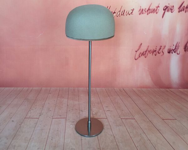 hipping 1pc tete mannequin,african heads,kissen geometrisch,scrim half head wig hat jewelry store display props can iron pin base,hy027, Khaki 
hipping 1pc tete mannequin,african heads,kissen geometrisch,scrim half head wig hat jewelry store display props can iron pin base,hy027, Khaki