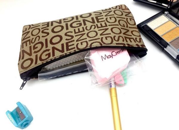 6 colors letter style cosmetic bag zipper travel make up bag makeup case pouch toiletry organizer holder
6 colors letter style cosmetic bag zipper travel make up bag makeup case pouch toiletry organizer holder