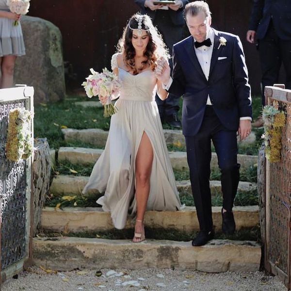 bohemia gray beach wedding dresses 2019 nextest design custom elegant sweetheart beaded cap sleeve front split chiffon bridal gowns w1605, White
bohemia gray beach wedding dresses 2019 nextest design custom elegant sweetheart beaded cap sleeve front split chiffon bridal gowns w1605, White