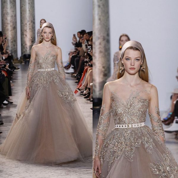 elie saab 2017 тюль бальное платье пром платья с длинным рукавом бисером вышивка jewel декольте роскошные вечерние платья развертки поезд ве, Black
elie saab 2017 тюль бальное платье пром платья с длинным рукавом бисером вышивка jewel декольте роскошные вечерние платья развертки поезд ве, Black