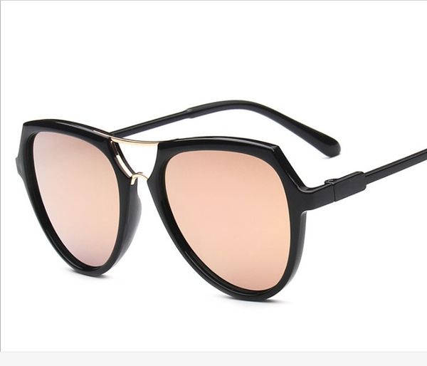 2017 fashion coating lens sunglasses women brand designer vintage sun glasses female sun shades big frame eyewear 5118, White;black
2017 fashion coating lens sunglasses women brand designer vintage sun glasses female sun shades big frame eyewear 5118, White;black