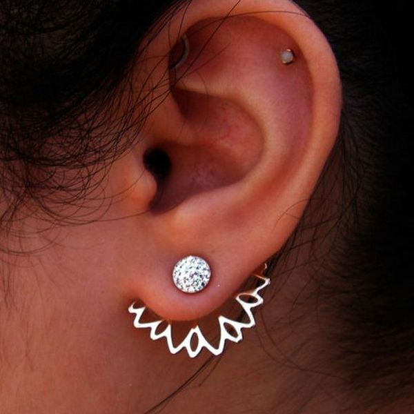 europe and the united states hollow stud lotus-shaped full-billed earrings wholesale, Golden;silver
europe and the united states hollow stud lotus-shaped full-billed earrings wholesale, Golden;silver