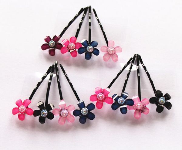 brand new crystal studded hair clip small fresh flower word clip fj007 mix order 60 pieces a lot, Golden;silver
brand new crystal studded hair clip small fresh flower word clip fj007 mix order 60 pieces a lot, Golden;silver