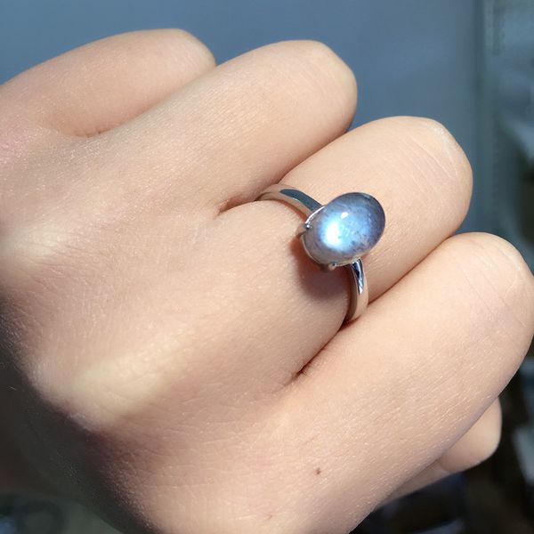 lord of the rings natural labradorite/moonlight stone blue gray light semi-precious stones ring, Black
lord of the rings natural labradorite/moonlight stone blue gray light semi-precious stones ring, Black