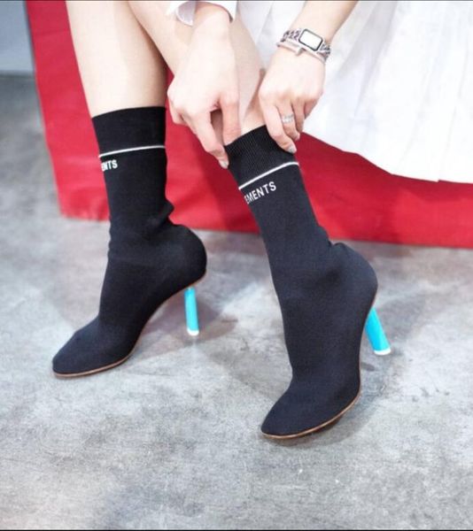 fashion runway women socks boots strange heels stretchy fabric closed toe high heels black red white kniting botas 2017 fall winter
fashion runway women socks boots strange heels stretchy fabric closed toe high heels black red white kniting botas 2017 fall winter