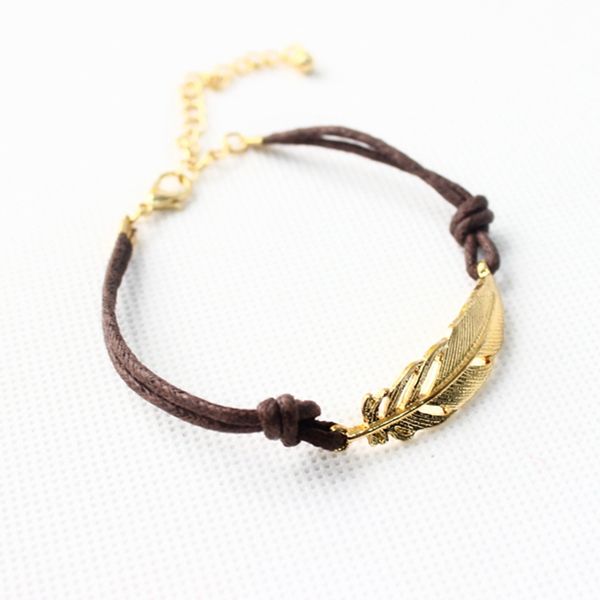 wholesale-foreign trade in europe and america selling explosion models simple fashion alloy feather leaves wax rope braided bracelet, Golden;silver
wholesale-foreign trade in europe and america selling explosion models simple fashion alloy feather leaves wax rope braided bracelet, Golden;silver