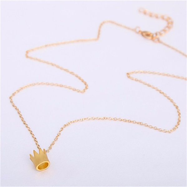 2016 crown necklace pendants available in two colors golden and silvery birthday gift charm regal royal necklace, Silver
2016 crown necklace pendants available in two colors golden and silvery birthday gift charm regal royal necklace, Silver