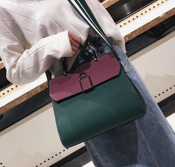 2017. new pattern. fashion casual bag. women's bags. pu. bump color. kylie bag. handbag.cross body.shoulder bags.totes.small
2017. new pattern. fashion casual bag. women's bags. pu. bump color. kylie bag. handbag.cross body.shoulder bags.totes.small