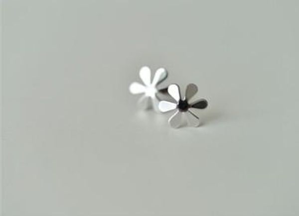 lovely flower stud earrings s925 silver sterling stud earrings gifts for girls /ladies ear studs, Golden;silver
lovely flower stud earrings s925 silver sterling stud earrings gifts for girls /ladies ear studs, Golden;silver