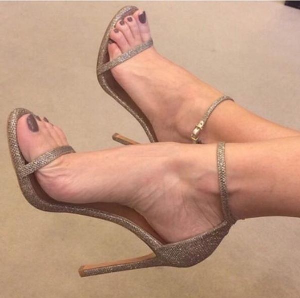 2017 fashion women sandals buckle high heels open toe celebrity shoes thin heel 12cm party shoes ladies wedding shoe gladiator sandals, Black
2017 fashion women sandals buckle high heels open toe celebrity shoes thin heel 12cm party shoes ladies wedding shoe gladiator sandals, Black