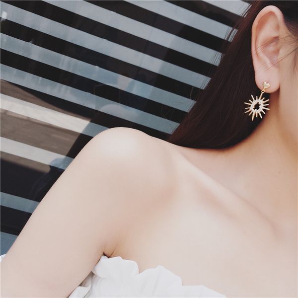 fashion brand crystal stars stud earrings for women charms jewelry gold metal heart earrings pendant bridal brincos accessories, Golden;silver
fashion brand crystal stars stud earrings for women charms jewelry gold metal heart earrings pendant bridal brincos accessories, Golden;silver