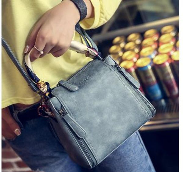 the fashion bags 2017 ladies handbags designer bags women tote bag luxury brands g bags single shoulder bag
the fashion bags 2017 ladies handbags designer bags women tote bag luxury brands g bags single shoulder bag
