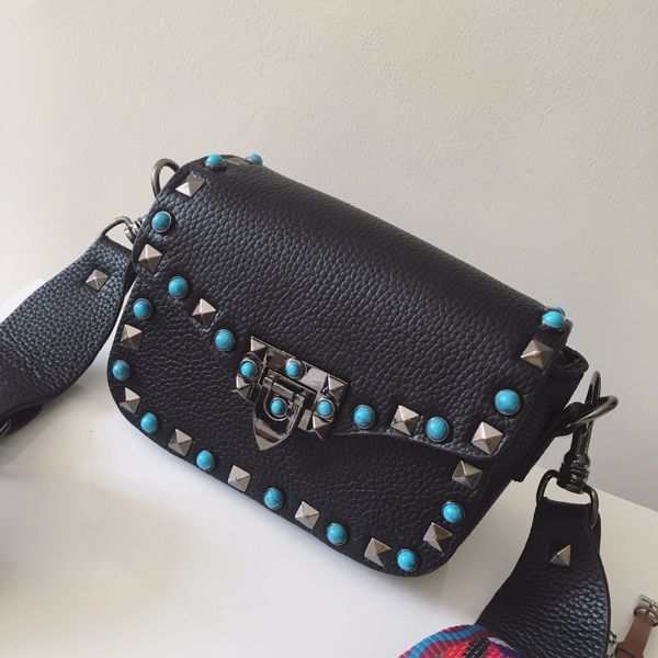 wholesale-2016 beautiful women fashion handbags pu leather turquoise rivets chains hand bag flap shoulder messenger crossbody black bags
wholesale-2016 beautiful women fashion handbags pu leather turquoise rivets chains hand bag flap shoulder messenger crossbody black bags