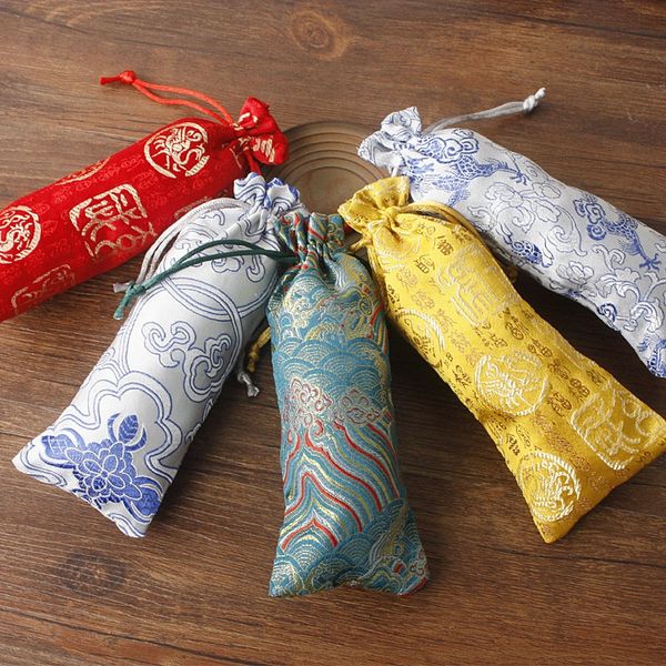 2 size lengthen silk brocade gift bag drawstring packaging wooden comb jewelry trinket storage pouch protection cover
2 size lengthen silk brocade gift bag drawstring packaging wooden comb jewelry trinket storage pouch protection cover
