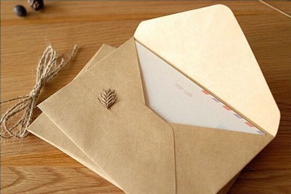 wholesale- selling 100pcs/lot new arrival fashion cute retro diy fun kraft paper envelope . 16*11cm . gift card envelopes for wedding b
wholesale- selling 100pcs/lot new arrival fashion cute retro diy fun kraft paper envelope . 16*11cm . gift card envelopes for wedding b