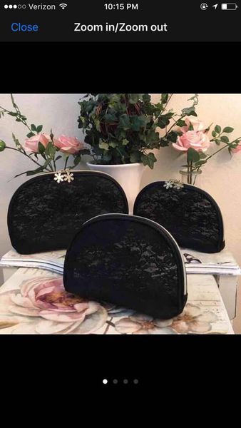 Women snowflake famous brand 3pcs/set lace cosmetic case luxury makeup organizer bag toiletry clutch pouch boutique VIP gift
Women snowflake famous brand 3pcs/set lace cosmetic case luxury makeup organizer bag toiletry clutch pouch boutique VIP gift