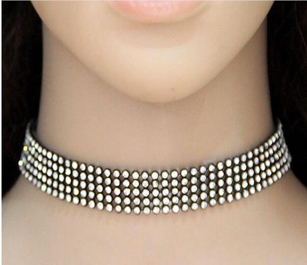12pcs/lot fashion three row full shiny rhinestone black gold silver color women's ladies simple personality chokers necklace 300*15mm, Golden;silver
12pcs/lot fashion three row full shiny rhinestone black gold silver color women's ladies simple personality chokers necklace 300*15mm, Golden;silver
