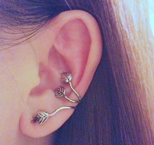 leaf ear cuff clip for girls /ladies gothic antique silver gold tone ear bone clamps gothic earrings
leaf ear cuff clip for girls /ladies gothic antique silver gold tone ear bone clamps gothic earrings