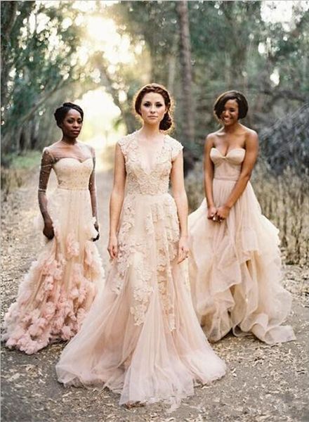 2017 vintage pink deep v cap sleeves lace applique tulle sheer wedding dresses a line reem acra latest blush wedding bridal dress gown, White
2017 vintage pink deep v cap sleeves lace applique tulle sheer wedding dresses a line reem acra latest blush wedding bridal dress gown, White
