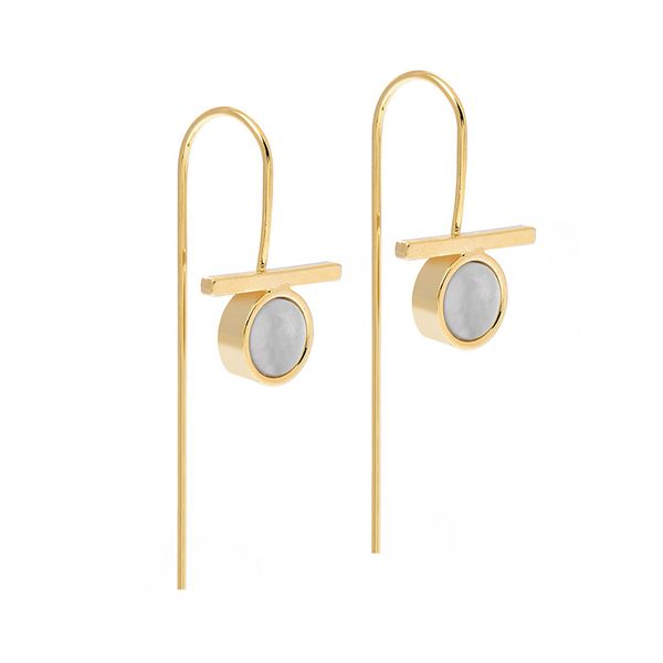 new in women's delicate basic stud earrings copper plated 14 k gold shell jewelry earrings original design factory price
new in women's delicate basic stud earrings copper plated 14 k gold shell jewelry earrings original design factory price