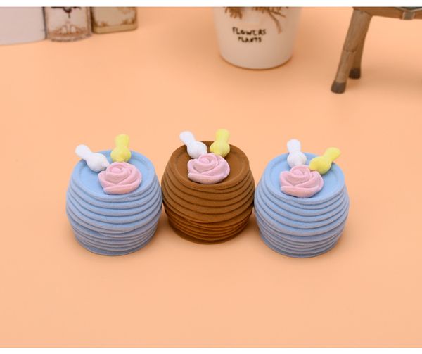 simple seven cartoon bird nest ring box plastic flocking necklace jewelry box earring ear stud case for children, Black;white
simple seven cartoon bird nest ring box plastic flocking necklace jewelry box earring ear stud case for children, Black;white