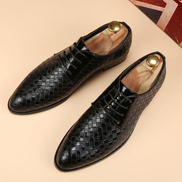england men leather business casual shoes black yellow white red breathable oxfords shoes fashion plaid wedding men flat shoes 8
england men leather business casual shoes black yellow white red breathable oxfords shoes fashion plaid wedding men flat shoes 8