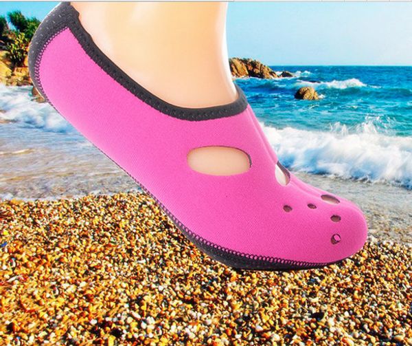 2017 new non-slip fins swimming diving socks breathable quick-drying swimming diving material snorkeling beach socks women men wholesale, Black
2017 new non-slip fins swimming diving socks breathable quick-drying swimming diving material snorkeling beach socks women men wholesale, Black