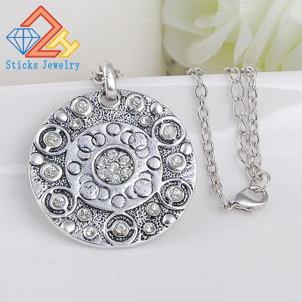 environmentally friendly materials round diamond pendant necklace alloy point, ing, Silver
environmentally friendly materials round diamond pendant necklace alloy point, ing, Silver