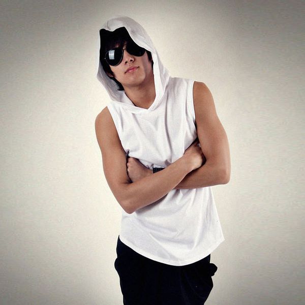 wholesale- 2017 new arrival mens hooded solid vest gilet spring autumn men fashion sleeveless slim hoodie chaleco hombre 13m0342, Black;white
wholesale- 2017 new arrival mens hooded solid vest gilet spring autumn men fashion sleeveless slim hoodie chaleco hombre 13m0342, Black;white