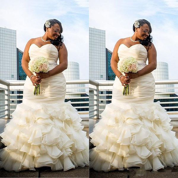 2017 plus size dubai arabic simple wedding dresses mermaid ruched draped robe de marriage sweetheart long floor length bridakl gowns, White
2017 plus size dubai arabic simple wedding dresses mermaid ruched draped robe de marriage sweetheart long floor length bridakl gowns, White