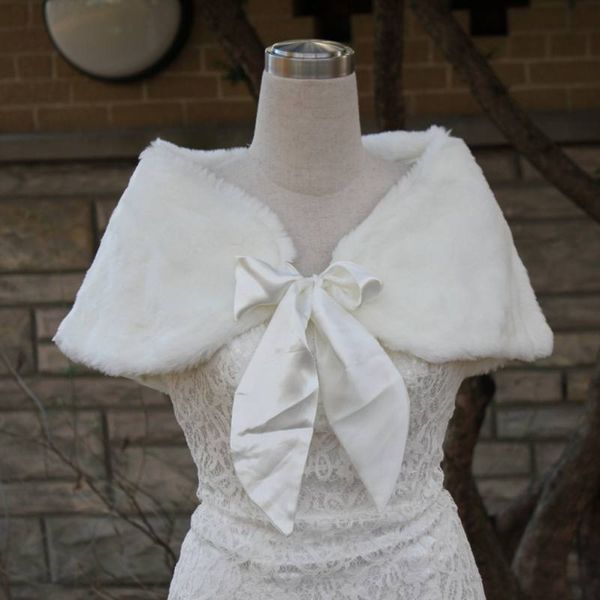 warm fur wedding shawls with ribbon close bridal bolero custom made wedding wraps shrugs for dress cape, White
warm fur wedding shawls with ribbon close bridal bolero custom made wedding wraps shrugs for dress cape, White