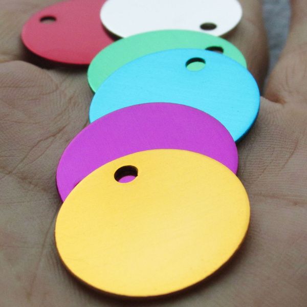 100 шт. / Лот Круг Пустой Алюминиевого Сплава Pet Dog ID Теги Pet Cat Имя Теги Подвески Оптовая 
100 шт. / Лот Круг Пустой Алюминиевого Сплава Pet Dog ID Теги Pet Cat Имя Теги Подвески Оптовая