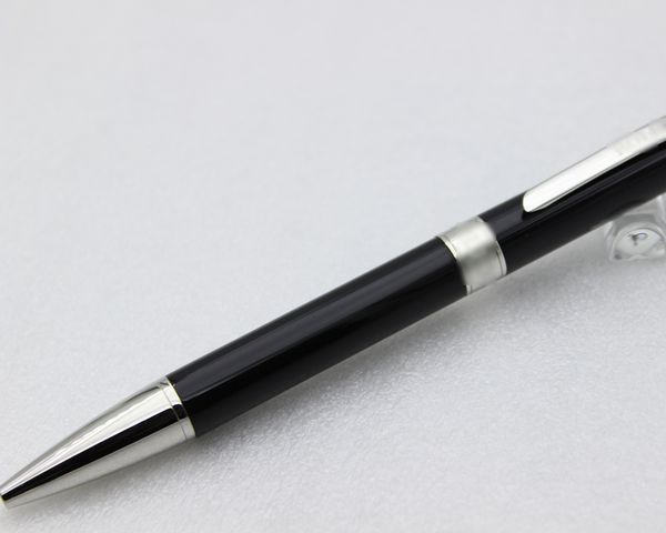 1 pcs unique design ballpoint pen , oblique head metal pen black resin style luxury pen, Blue;orange
1 pcs unique design ballpoint pen , oblique head metal pen black resin style luxury pen, Blue;orange