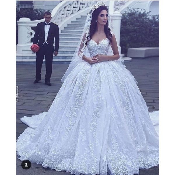 2017 designer a-line new wedding dresses with lace sparkle beaded bridal gowns dubai vestidos de novia custom made, White
2017 designer a-line new wedding dresses with lace sparkle beaded bridal gowns dubai vestidos de novia custom made, White