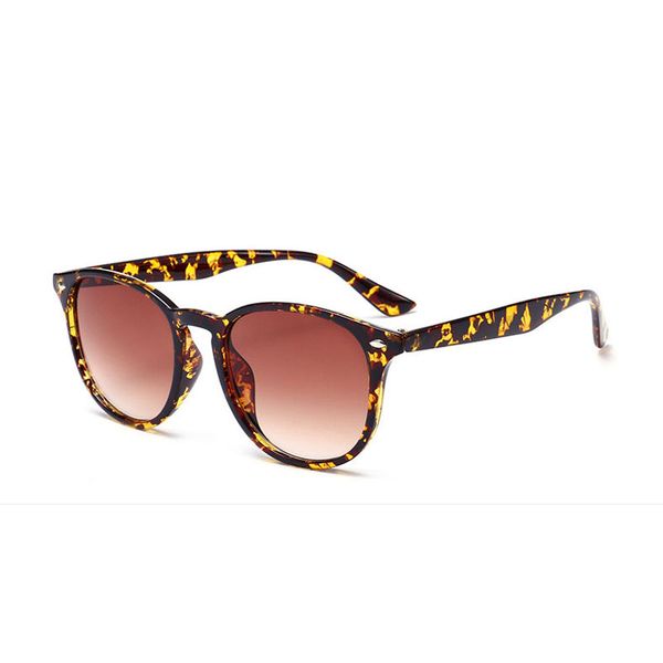 wholesale frame new design hd for women plastic popular sunglasses travel men round design party glasses mirror 2020 simple outdoor qjigi, White;black
wholesale frame new design hd for women plastic popular sunglasses travel men round design party glasses mirror 2020 simple outdoor qjigi, White;black