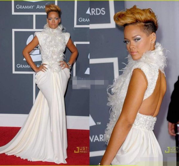 

Sexy Rihanna on Grammy Red Carpet Celebrity Dresses Mermaid Backless High Neck Feather Sequins Cap Sleeves 2017 Evening Gowns Prom Dresses