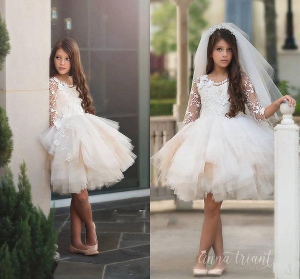 stunning tiered tulle skirts flower girl dresses floral appliques long sleeve girls junior bridesmaid dress knee length kids formal wear, White;blue
stunning tiered tulle skirts flower girl dresses floral appliques long sleeve girls junior bridesmaid dress knee length kids formal wear, White;blue