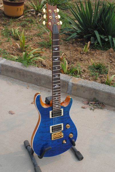 free shipping Personal Tailor pas blue Electric guitars orange back Rosewood Fingerboard Can send pictures customization
free shipping Personal Tailor pas blue Electric guitars orange back Rosewood Fingerboard Can send pictures customization