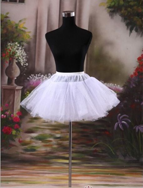 2017 brand new petticoats white hoopless wedding accessories short crinoline 3 layers lady girls stock formal bridal underskirt
2017 brand new petticoats white hoopless wedding accessories short crinoline 3 layers lady girls stock formal bridal underskirt