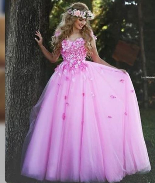 charming pink applique tulle a line evening dress 2017 vestido de festa sweetheart neckline sleeveless custom made flowers prom dresses, Black;red
charming pink applique tulle a line evening dress 2017 vestido de festa sweetheart neckline sleeveless custom made flowers prom dresses, Black;red