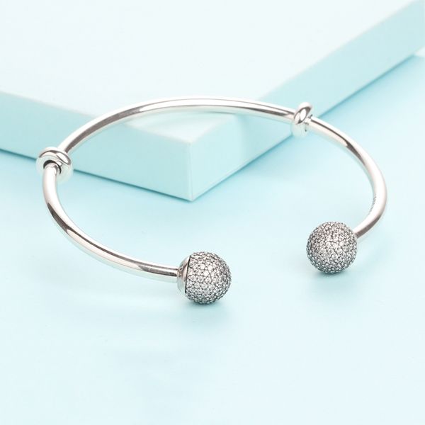 pandulaso open bangle with cz woman bracelets sterling-silver-jewelry fits for charms beads 2017 summer bangle, Golden;silver
pandulaso open bangle with cz woman bracelets sterling-silver-jewelry fits for charms beads 2017 summer bangle, Golden;silver