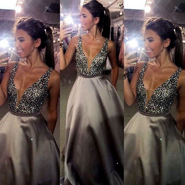 bling hand make crystal beaded prom dresses ball gown sleeveless deep v neck plunging back pleat ruched long party evening, Black;red
bling hand make crystal beaded prom dresses ball gown sleeveless deep v neck plunging back pleat ruched long party evening, Black;red