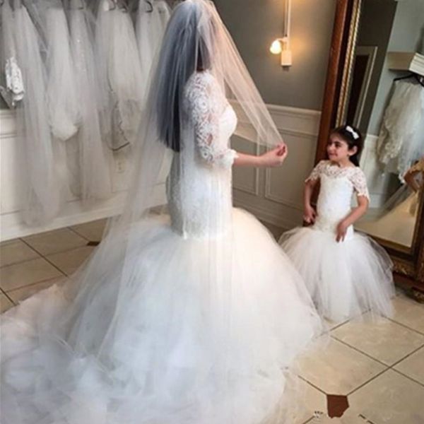 mermaid flower girl dresses for wedding party new short sleeve floor length tulle pageant gowns scalloped sheer lovely popular, White;blue
mermaid flower girl dresses for wedding party new short sleeve floor length tulle pageant gowns scalloped sheer lovely popular, White;blue