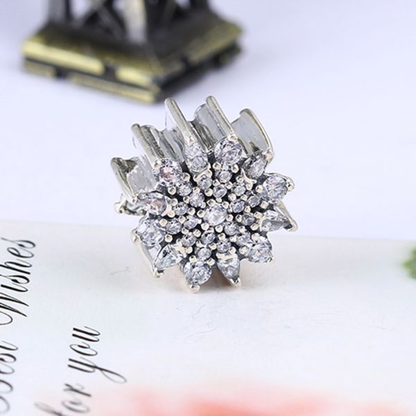 Wholesale Real 925 Sterling Silver Not Plated Crystal Ice CZ European Charms Beads Fit Pandora Snake Chain Bracelet DIY Jewelry
Wholesale Real 925 Sterling Silver Not Plated Crystal Ice CZ European Charms Beads Fit Pandora Snake Chain Bracelet DIY Jewelry