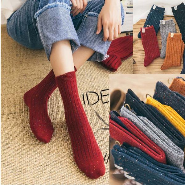 winter woman socks new style wool middle waist thick strip with cloth mark lady young girls socks, Black;white
winter woman socks new style wool middle waist thick strip with cloth mark lady young girls socks, Black;white
