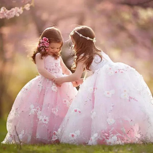 luxury little girls pageant dresses appliqued jewel neckline sweep train tulle flower girl dress ball gown baby pink kid gowns, White;blue
luxury little girls pageant dresses appliqued jewel neckline sweep train tulle flower girl dress ball gown baby pink kid gowns, White;blue