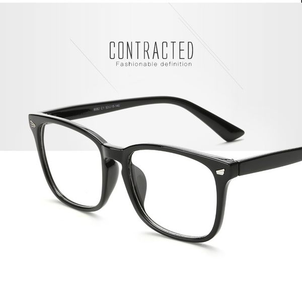 the new reversionary flat lens, 8082 meter, is a high grade plate of high grade plate, male and female common flat lens glasses, Silver
the new reversionary flat lens, 8082 meter, is a high grade plate of high grade plate, male and female common flat lens glasses, Silver